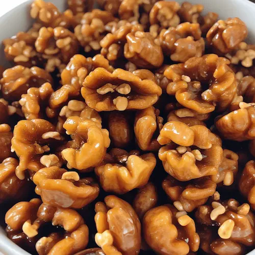 Honey-Glazed-Walnuts