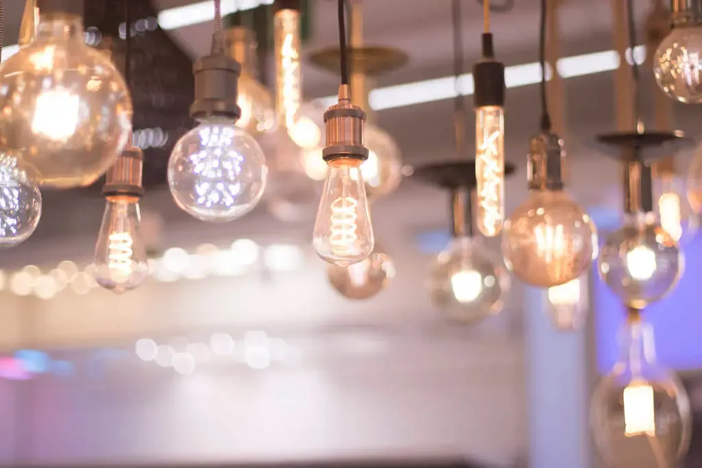 Illuminating-Comfort-How-to-Adjust-Lights-in-Your-Home-for-Optimal-Relaxation