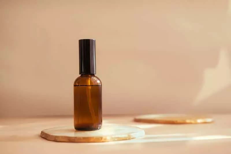 Say-Goodbye-To-Nail-Fungus-With-This-Simple-Solution