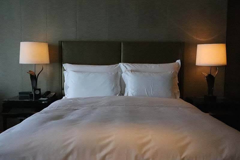 Memory-foam-pillow