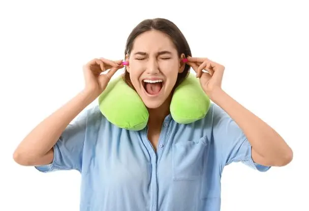 earplugs