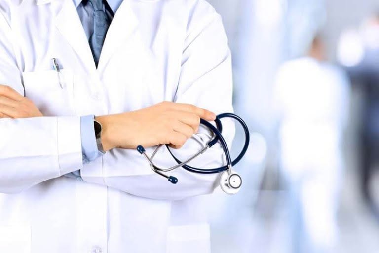 The-Dark-Side-of-Medicine-How-Imposter-Doctors-Fool-the-System