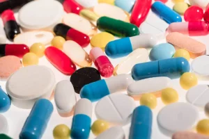 Artificial-Intelligence-Saves-the-Day-New-Antibiotic-for-Superbug-Treatment