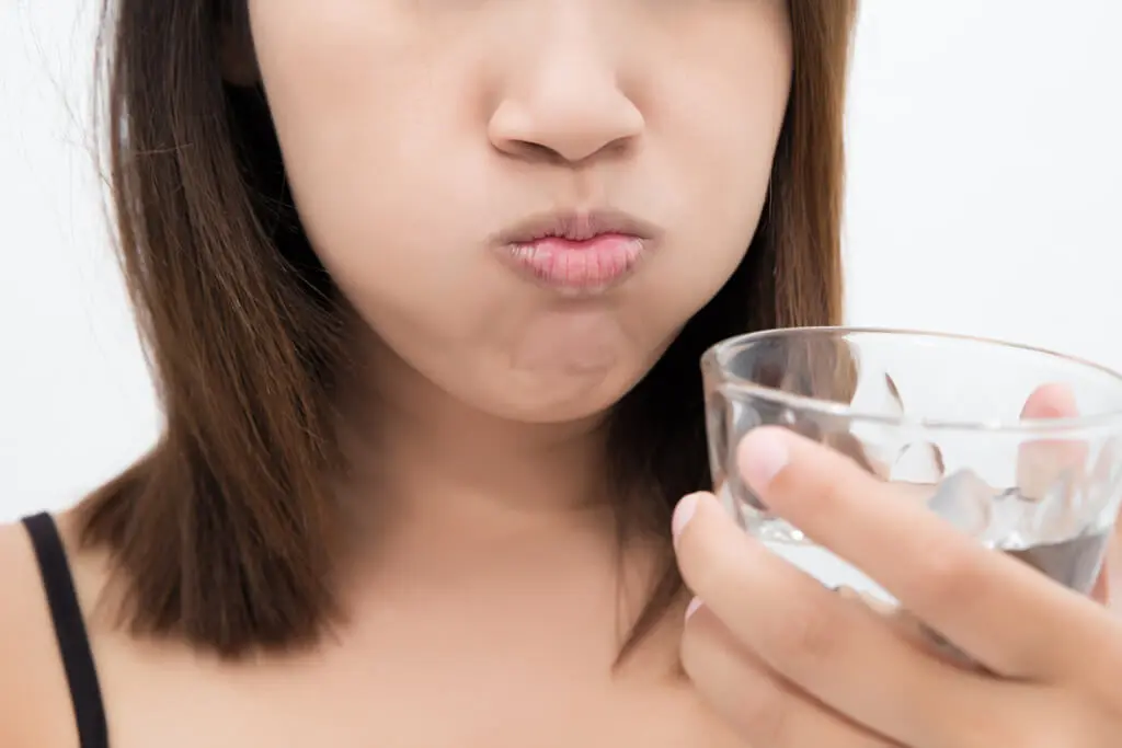 Say-Goodbye-to-Sickness-Harnessing-the-Healing-Power-of-Throat Gargling