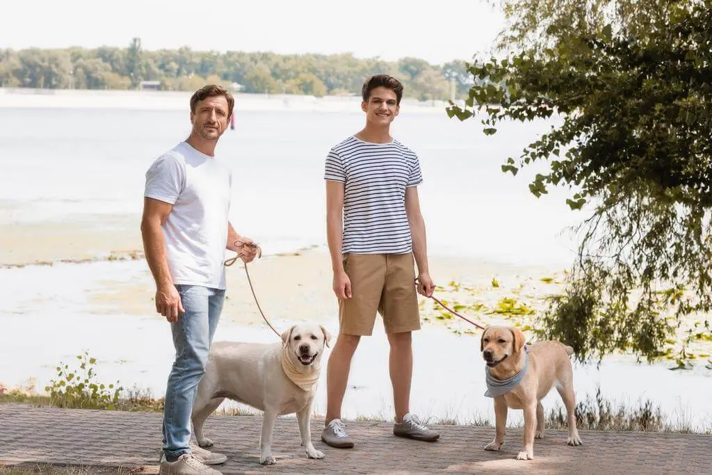 pets-break-social-barriers